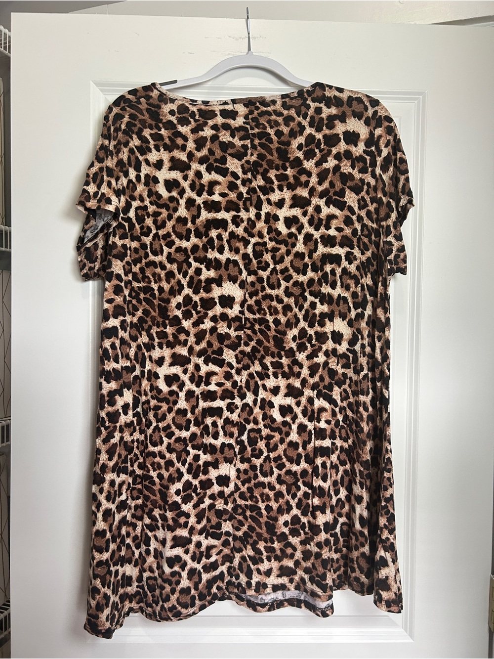 Larace Leopard Print Short Sleeve Tunic Top - Brown Animal Print - Picture 3 of 4